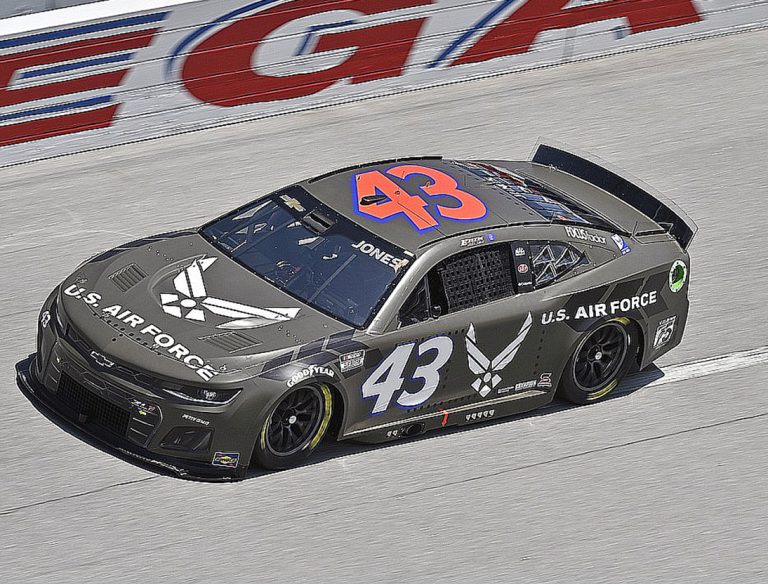 Erik Jones Feat Erik Jones Feat