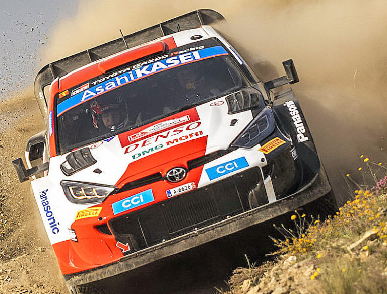 Kalle Rovanpara Feat