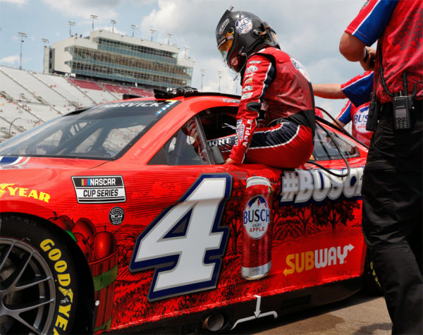 Kevin Harvick Feat