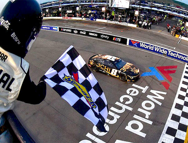 Kyle Busch Feat Kyle Busch Feat