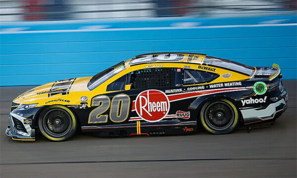 Christopher Bell Feat Christopher Bell Feat